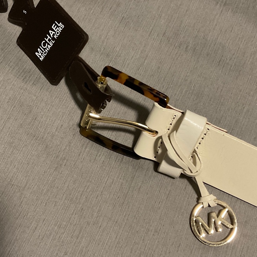 Michael Kors White Belt with Tortoiseshell Buckle